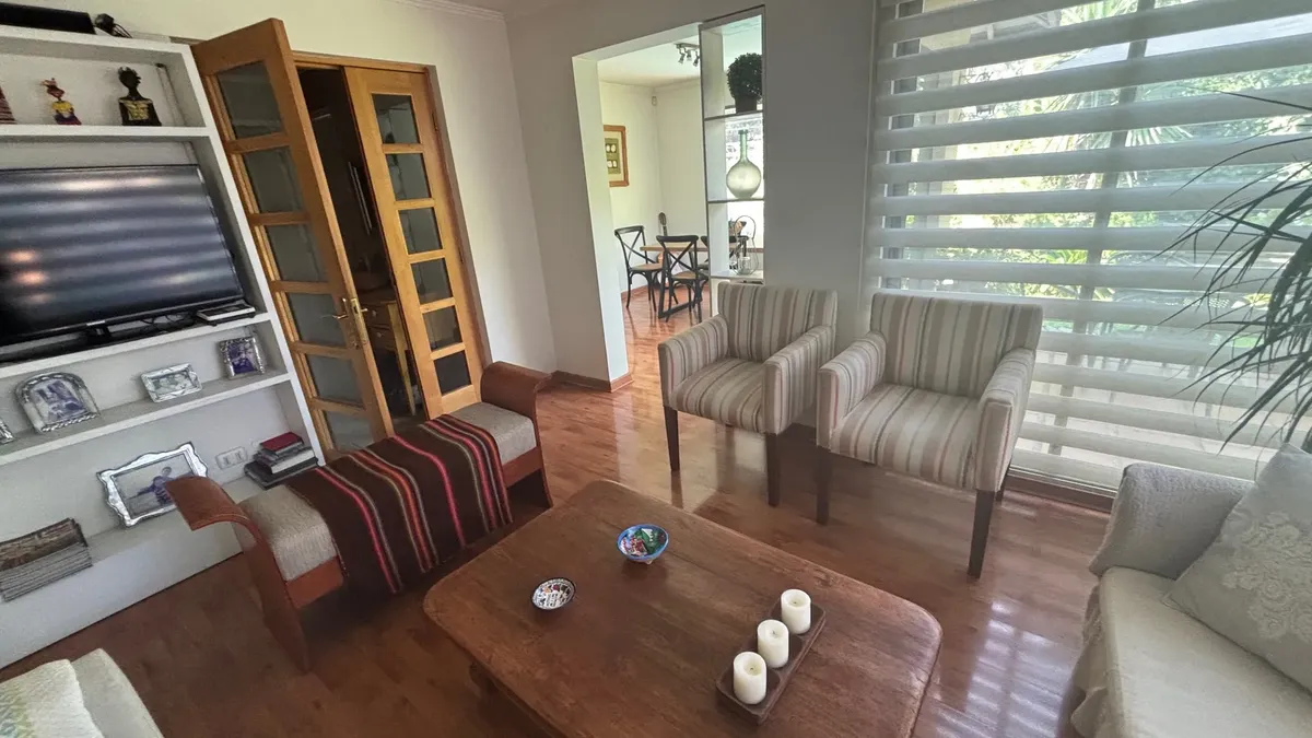 Casa en condominio con piscina y entorno natural – El Arrayán