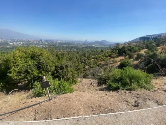 Exclusivo terreno con vista panorámica – Santa María de Manquehue