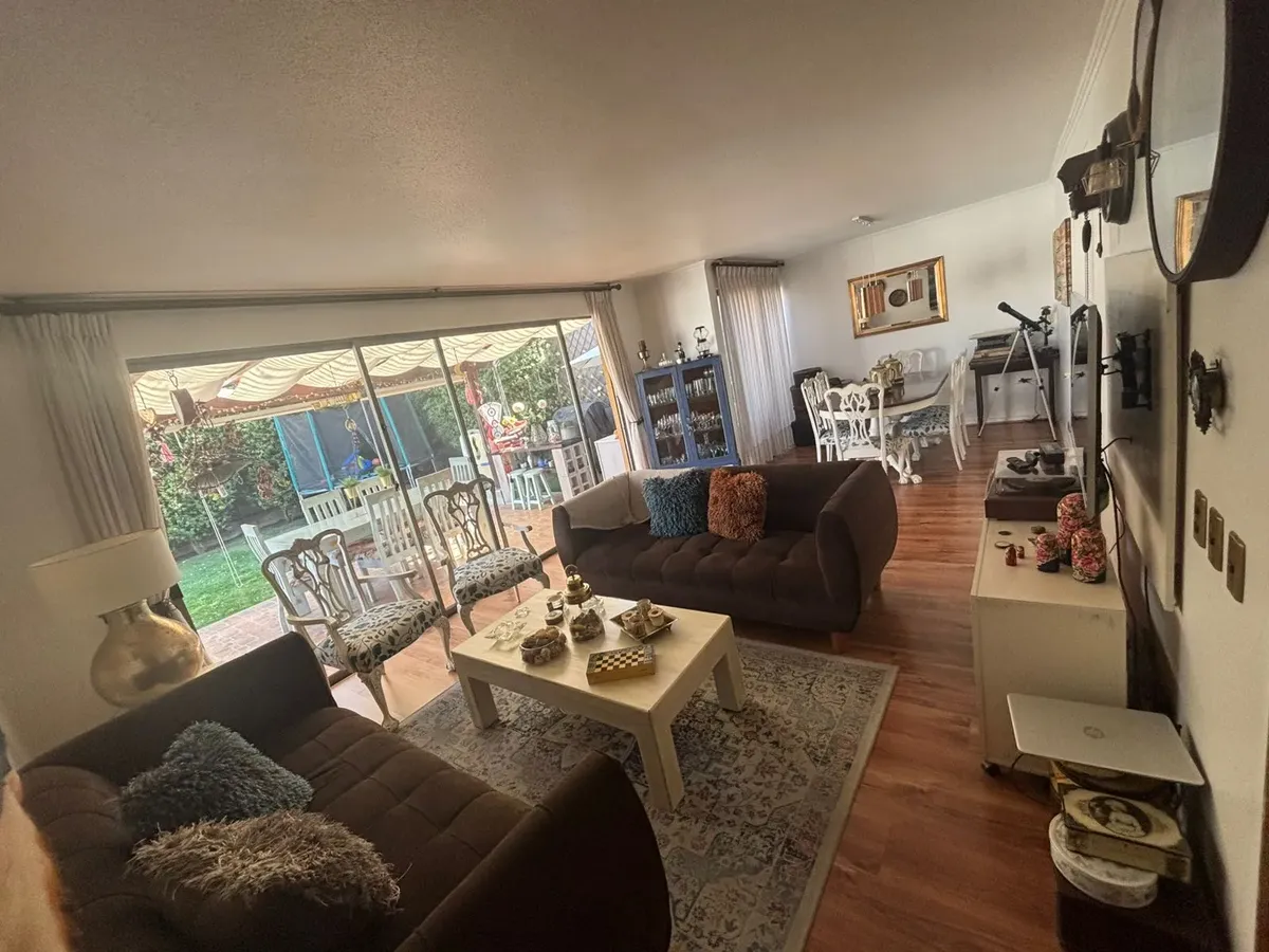 Acogedora casa familiar con piscina – La Dehesa
