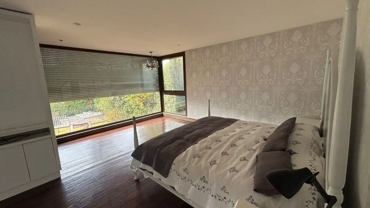 13 Exclusiva casa mediterránea con piscina y vista a la cordillera – Los Trapenses