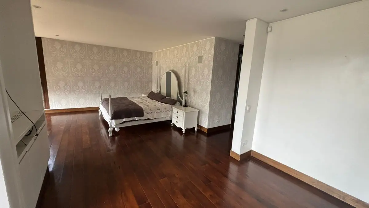 14 Exclusiva casa mediterránea con piscina y vista a la cordillera – Los Trapenses