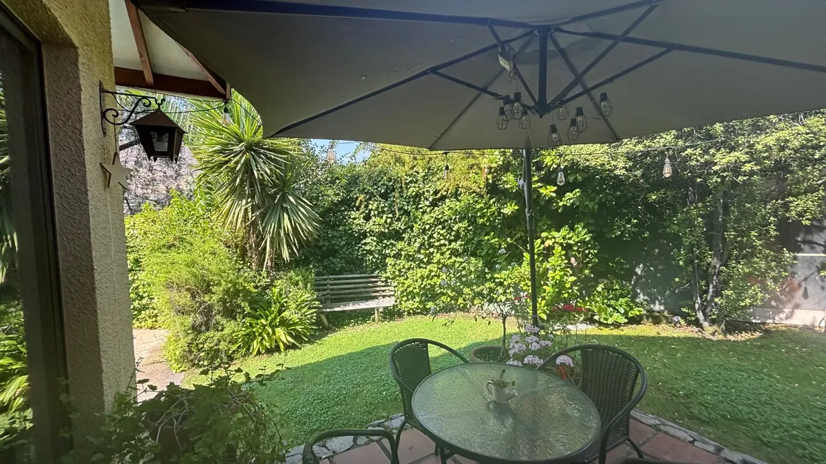 Casa en condominio con piscina y entorno natural – El Arrayán
