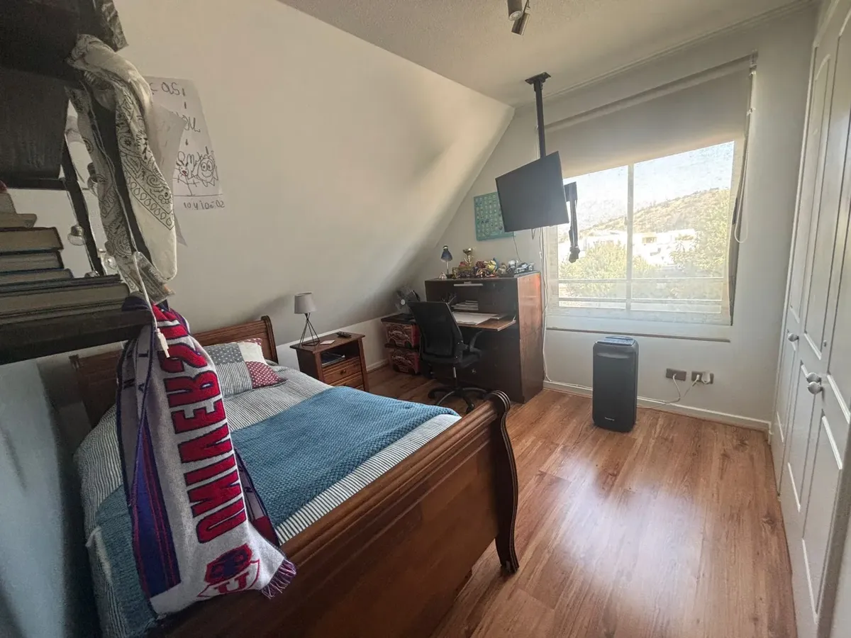 Acogedora casa familiar con piscina – La Dehesa