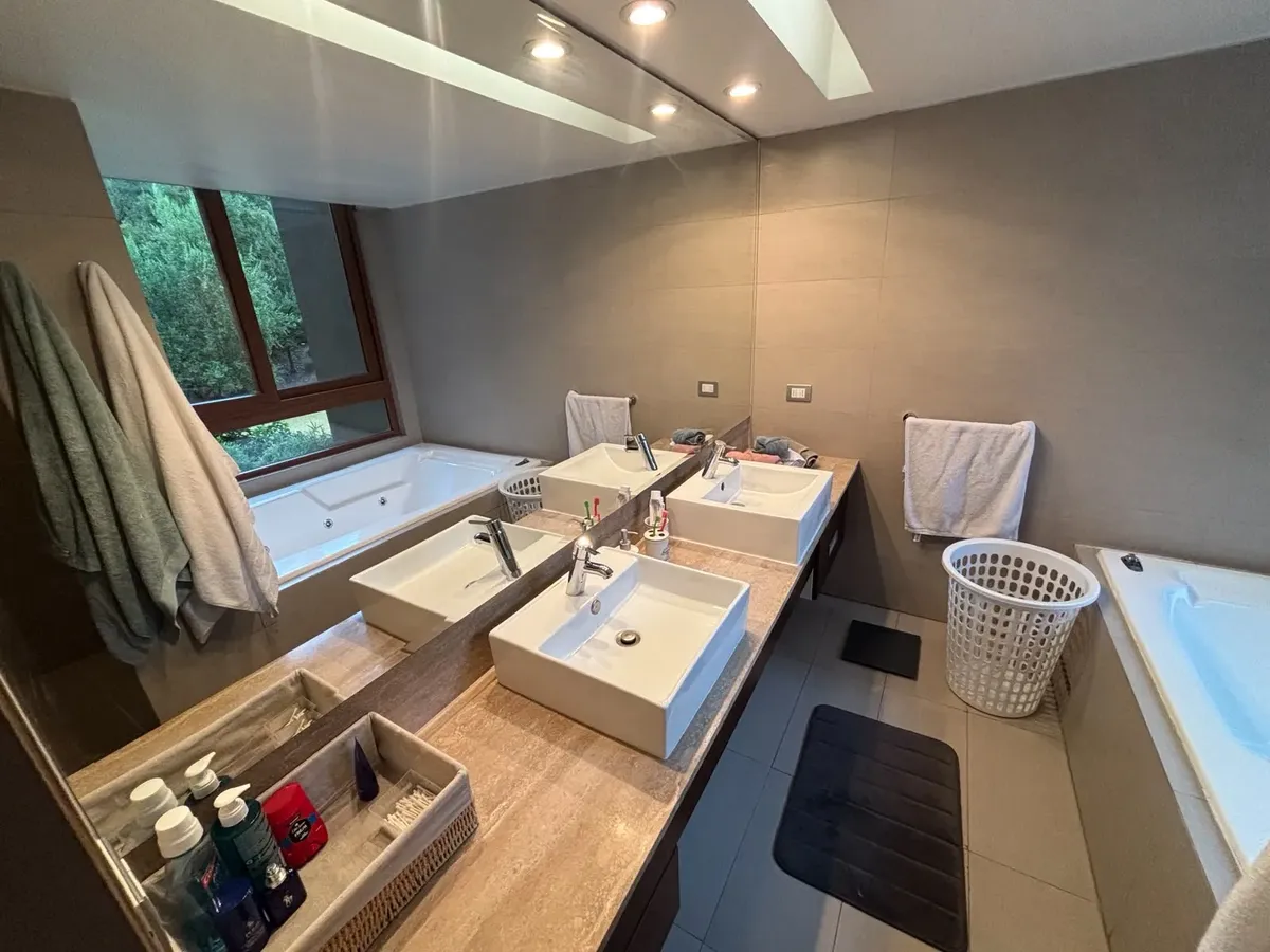 Amplio departamento con vista al golf – Los Trapenses