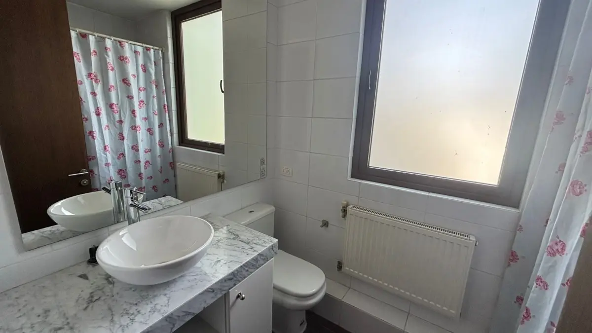 17 Exclusiva casa mediterránea con piscina y vista a la cordillera – Los Trapenses