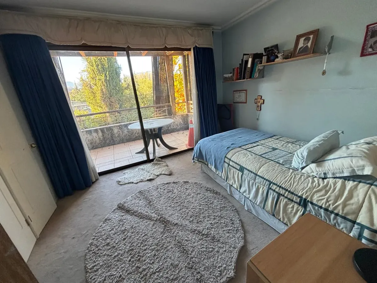 17 Amplia casa familiar con piscina en Santuario – Los Trapenses
