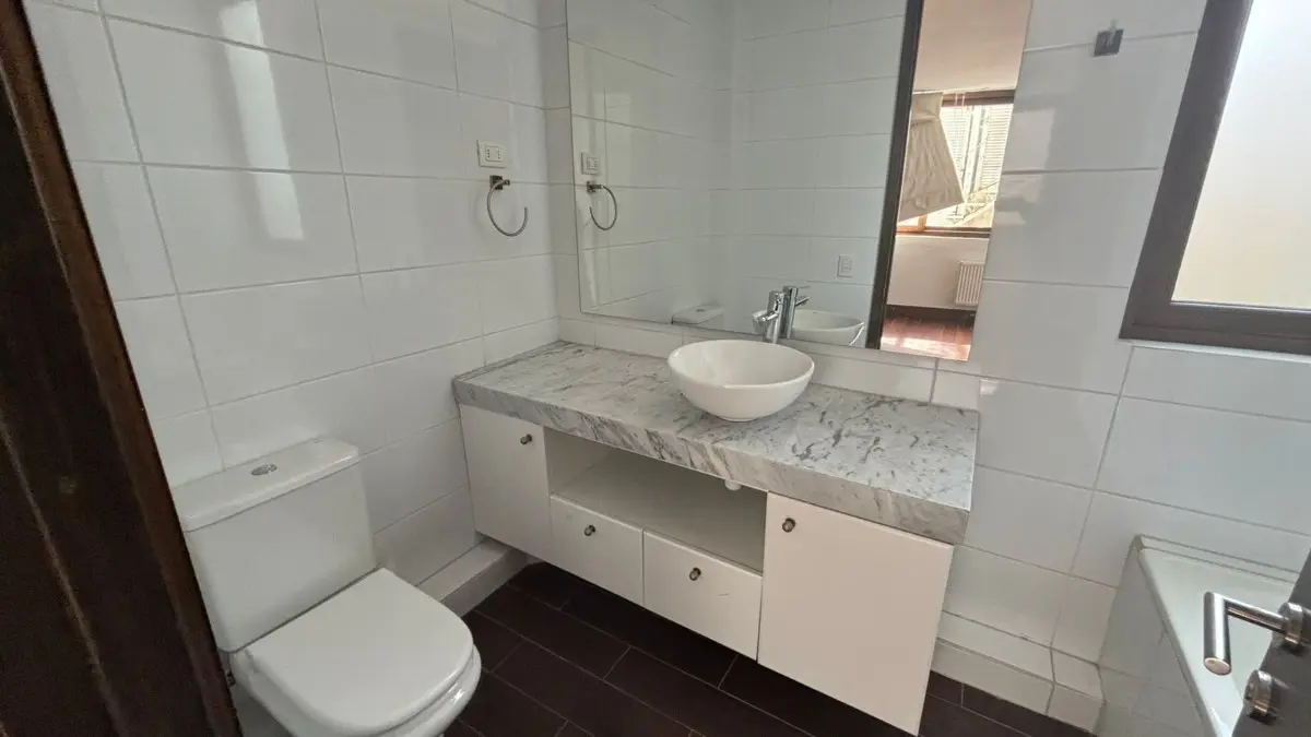 19 Exclusiva casa mediterránea con piscina y vista a la cordillera – Los Trapenses
