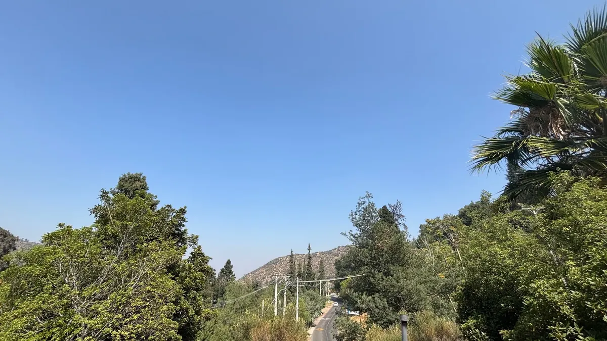 Casa en condominio con piscina y entorno natural – El Arrayán