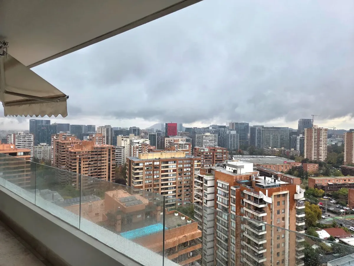 Impecable departamento con vista panorámica – Las Condes
