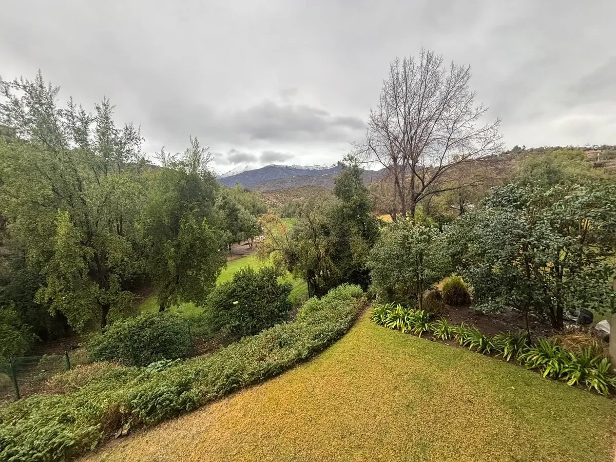 Amplio departamento con vista al golf – Los Trapenses
