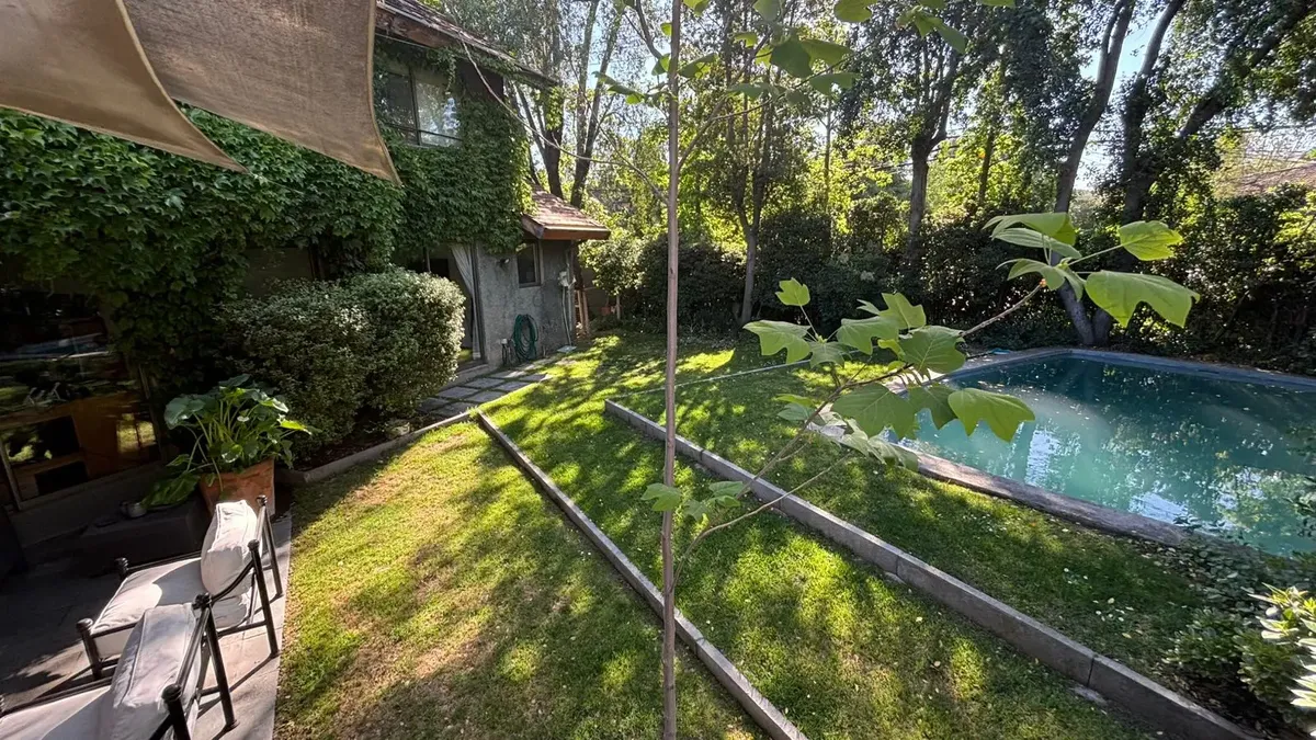 23 Casa en condominio con piscina y seguridad 24/7 – Huechuraba