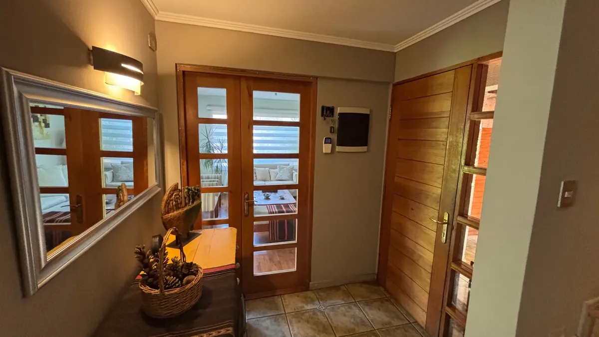 Casa en condominio con piscina y entorno natural – El Arrayán