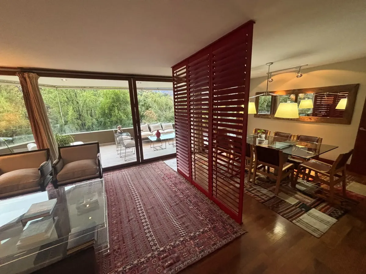 Amplio departamento con vista al golf – Los Trapenses