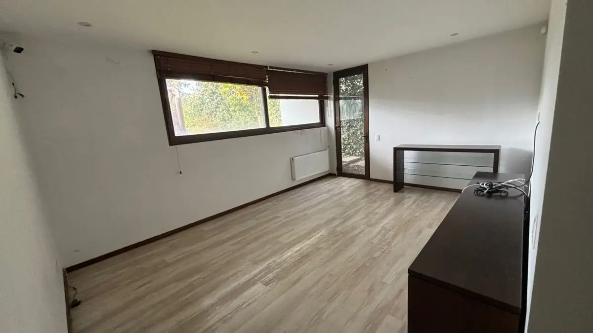 30 Exclusiva casa mediterránea con piscina y vista a la cordillera – Los Trapenses